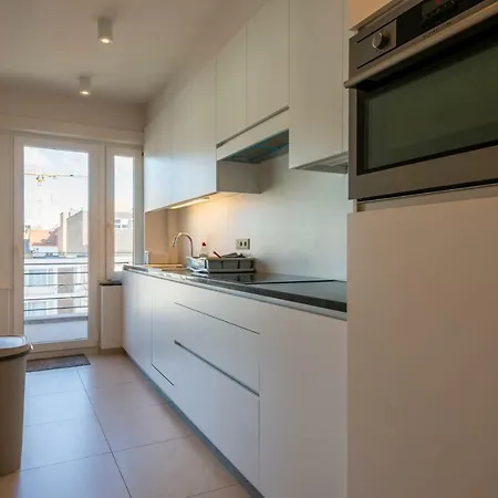Apartment Modern With Free Parking *